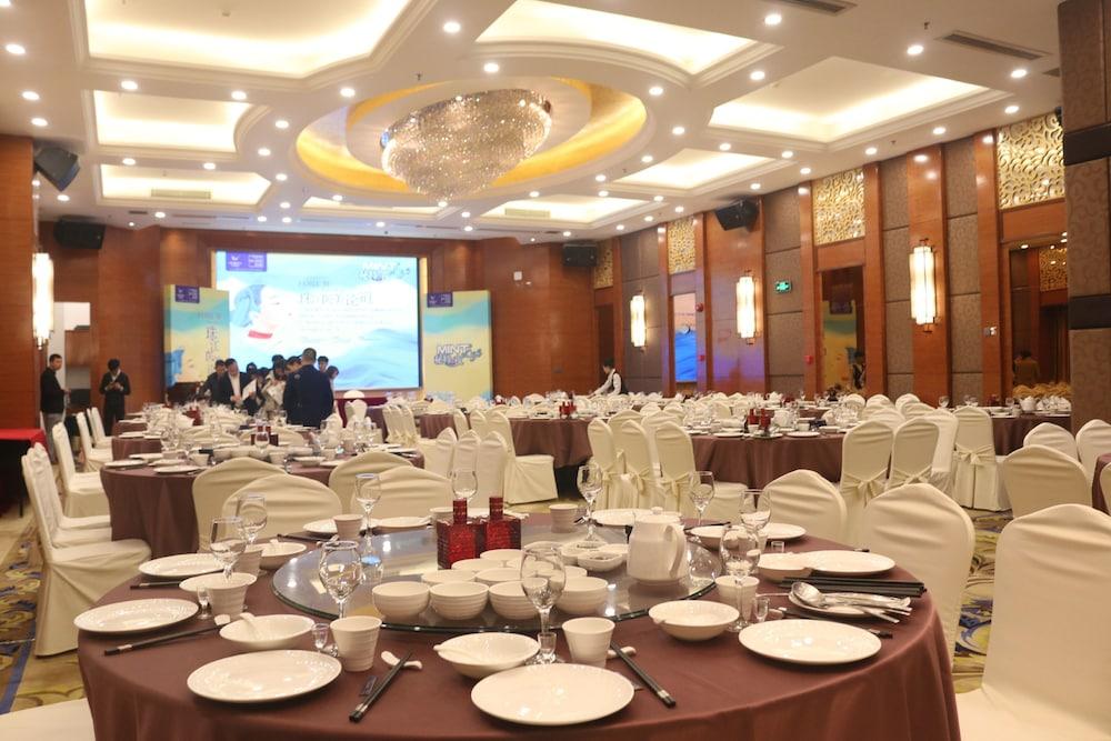 Guangdong Geological Landscape Hotel Гуанджоу Екстериор снимка